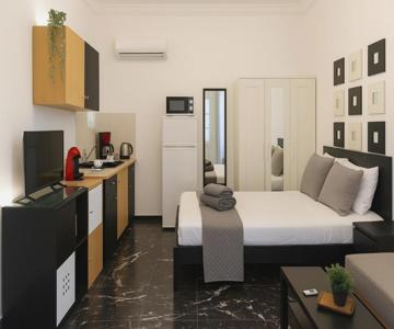 Katholikis Room