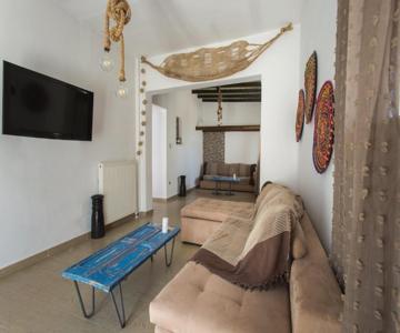 Paros Central House