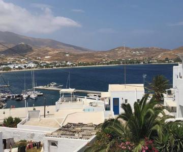 Marina's Studios Serifos