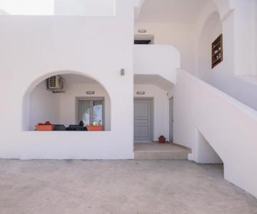 Messaria Apartment