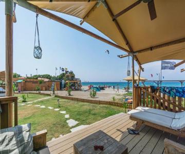 LOGOS Beach Village
