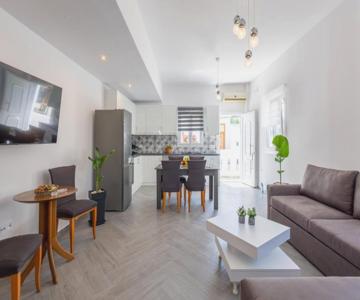 Naxenia Luxury House