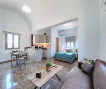 Studio Elpida Santorini