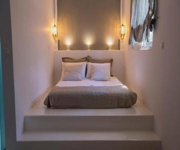 Studio Lefkes Kea