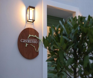 Castrusso Castle Apartments