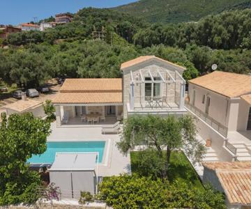 Parga Villas