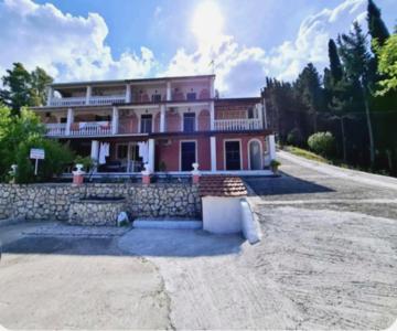 Villa Danai