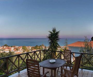 Villa Mitsa With Stunning View On The Argassi Hill