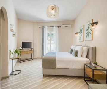Aristo Apartment By Estia