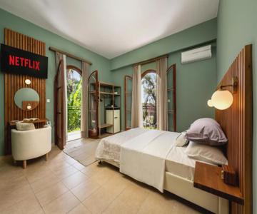 Lord Ape Suites Club