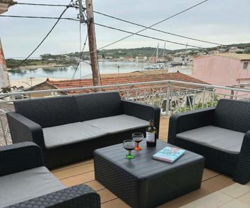 Paola's Sea View House Paxos