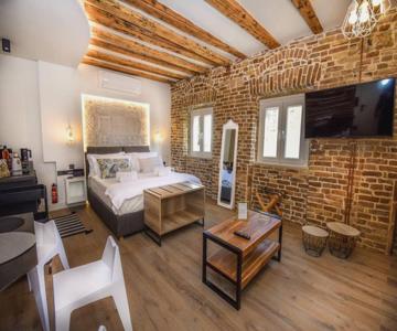 Murofinto Homes