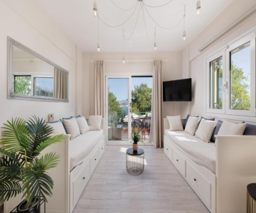 Corfu Town Luxury Studio -c