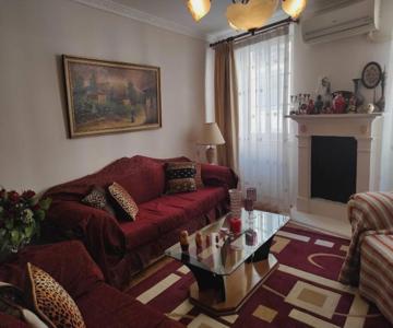 Spiros Old Town Apartment