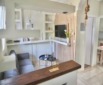 Adriana's Summer House