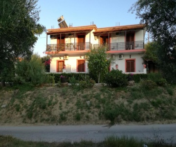 Tony Studio & Apartments