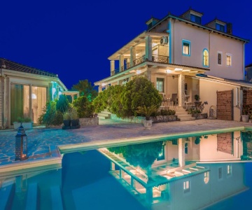 Eleni's Family Villa