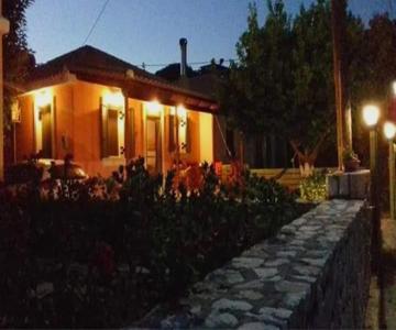 Irini's Traditional Kefalonian House