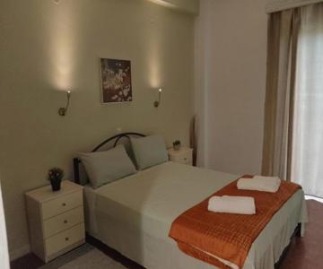 Katerina's Studios Mesongi