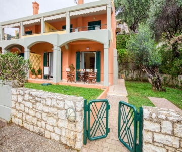 Dimeli Junior Apartment At The Beach