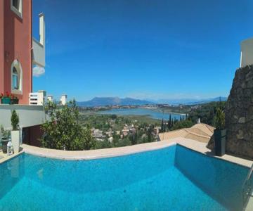 Geomar House 2 Sky And View