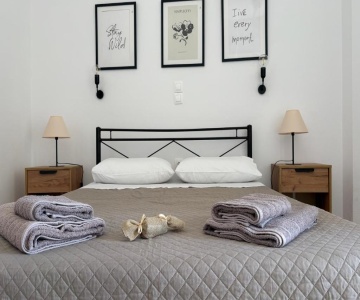 Happiness Apartment 7