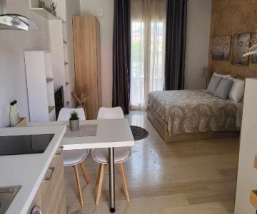 Cielo Studio & Apartments