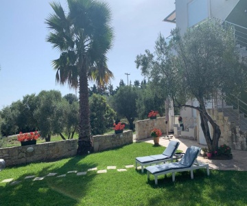 Villa Evita Garden Floor Suite