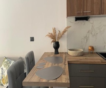 Pinelopi Family Apartment