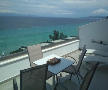 Myrto 's Sea View