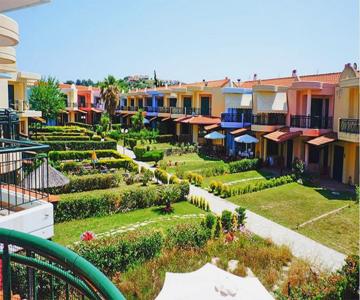 Eva's Houses
