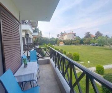 Lalas Apartment In Polychrono