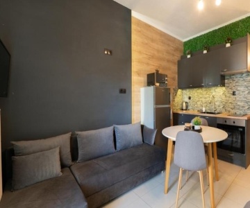 Alexander Studio Serres