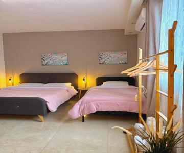 Sunny Apartment 1
