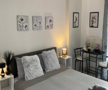 The Cozy Cine-hub