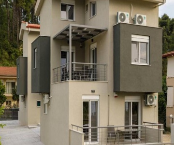 V Luxury Apartments Siviri II