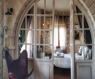 Luxurious Stone House In Elani