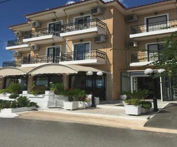 Porto Finissia Hotel