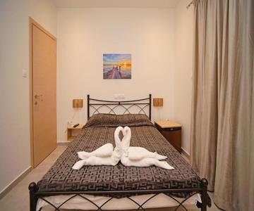 Karnagio Rooms