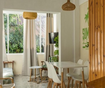 Maisonette With Palms