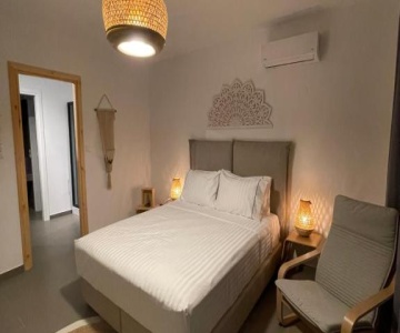 Astrolithos Down Town