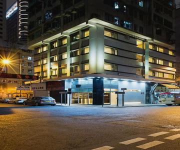Minimal Hotel Bazaar