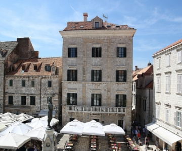 Pucic Anex Apartments