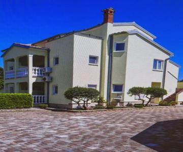 Apartments Rajic