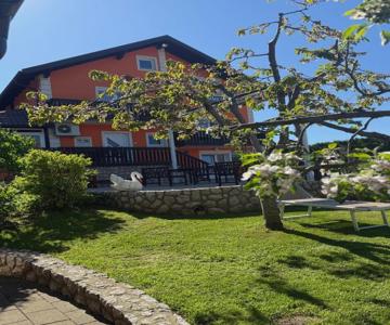 Pension House Perisic