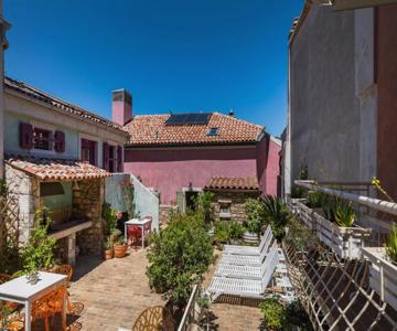 La Dolce Vita Suites