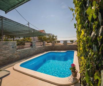 Holiday Home Petra