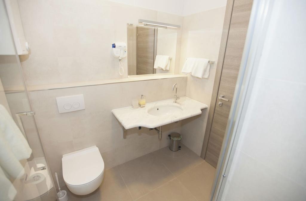 Tifani Luxury Rooms