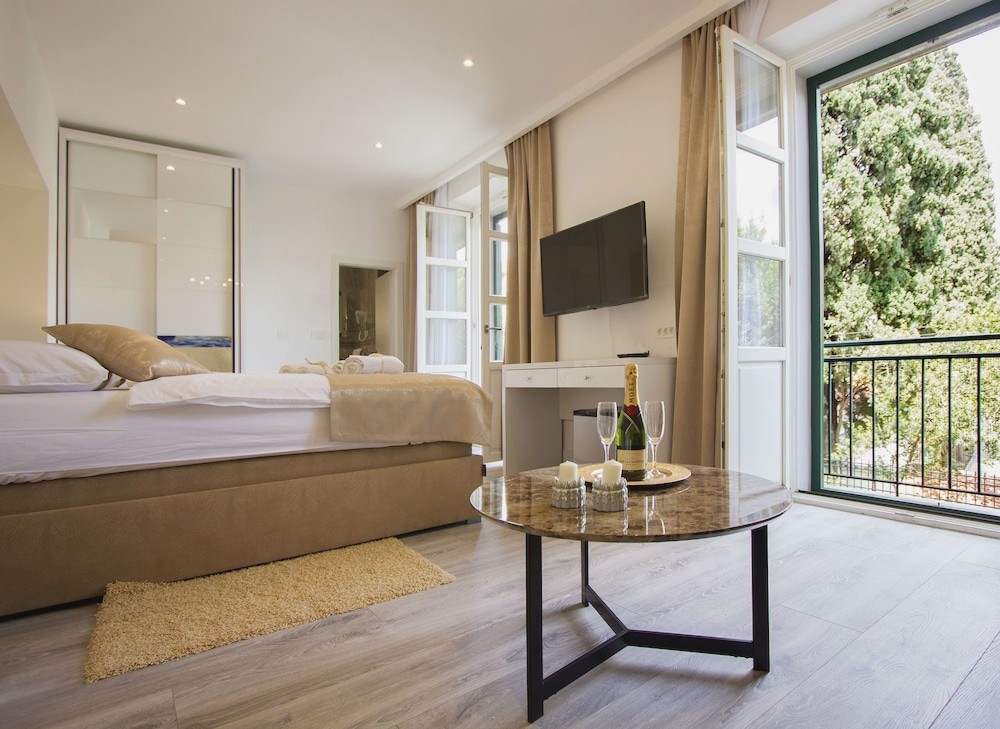 Well Of Life Luxury Rooms