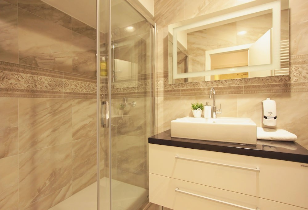 Well Of Life Luxury Rooms